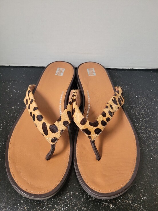 Fitflop Shoes - FitFlop Gracie Calfhair Tan/Black Leopard Print Toe-Post Sandals Comfort